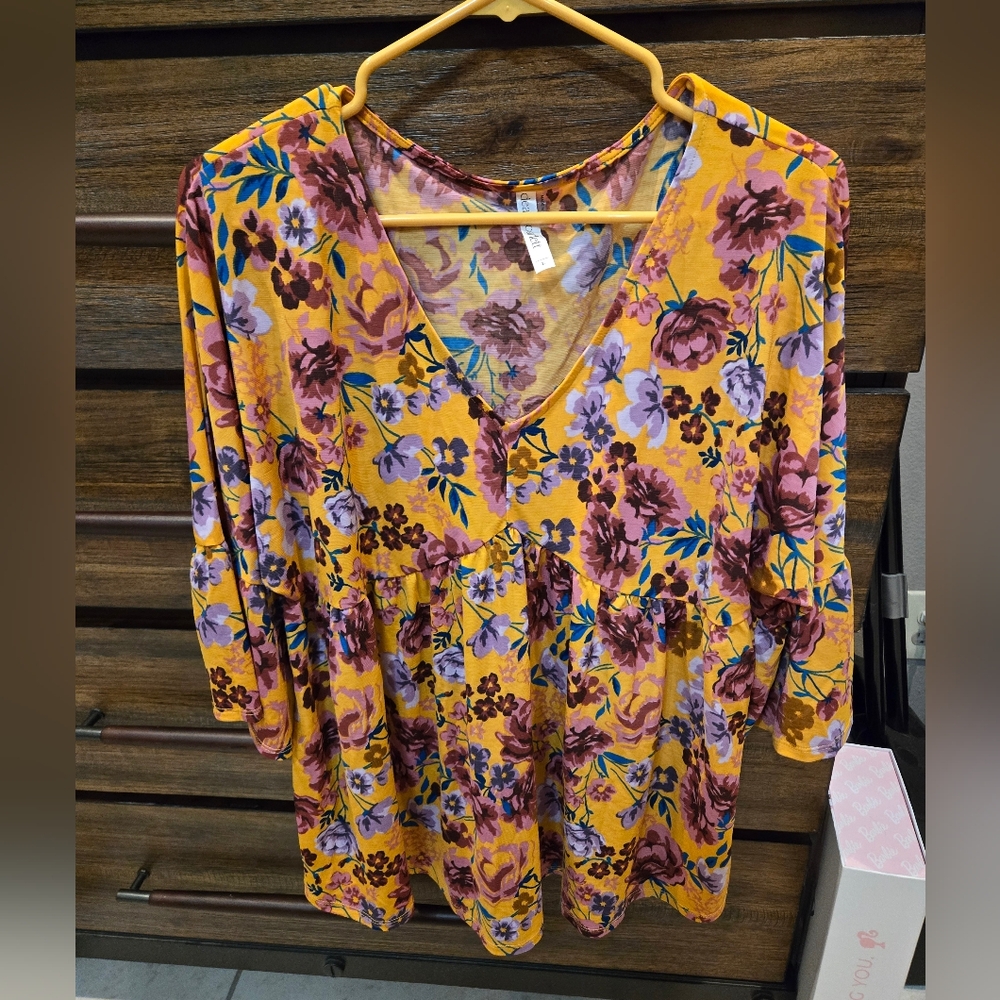 Dear Scarlett Baby Doll Top Size Large Preloved